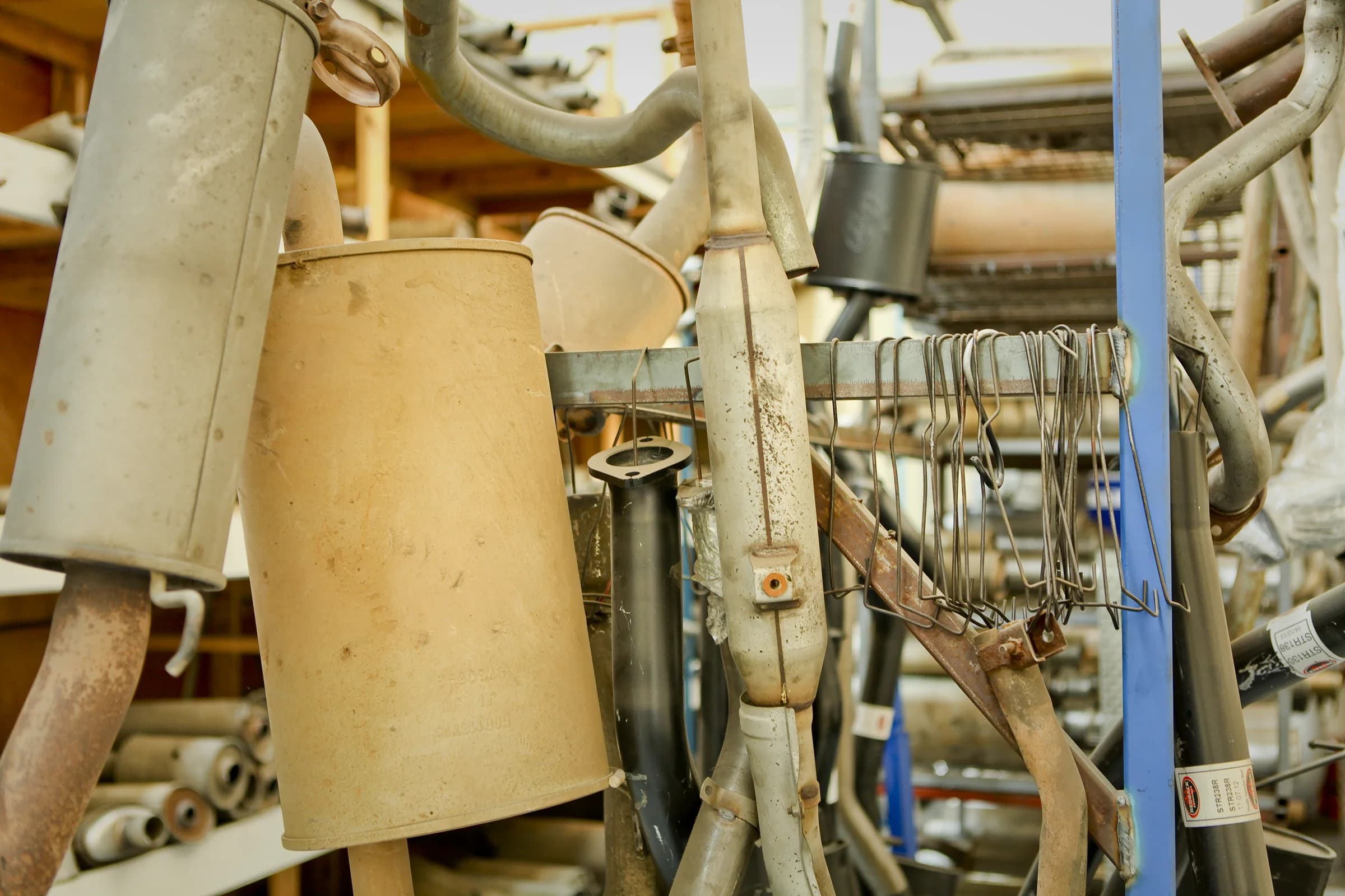 Exhaust parts and fabrication equipment